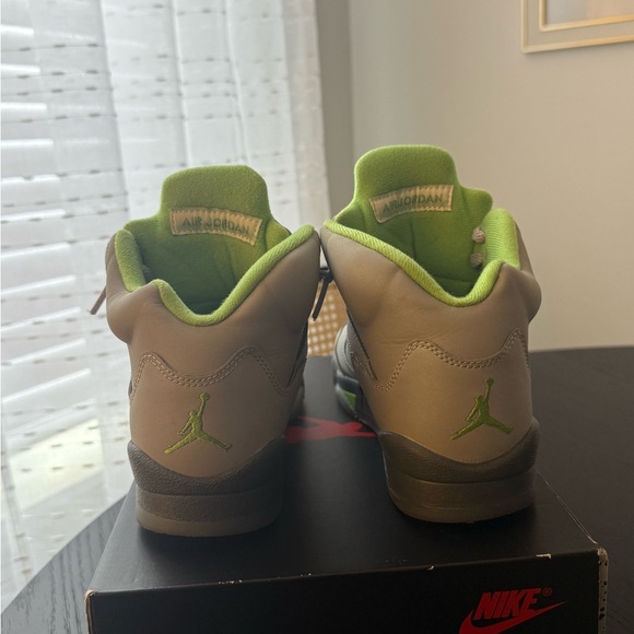 Jordan R Retro GS “Green Bean” (2022) Size 4Y - Picture 5 of 7